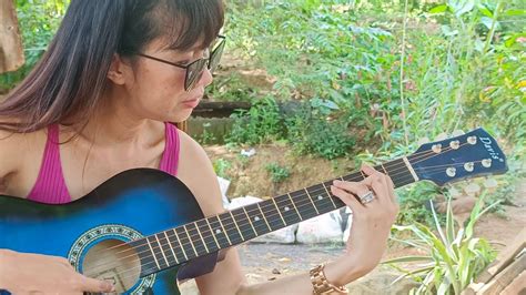 Gandang Filipina nag solo habang nakalive .